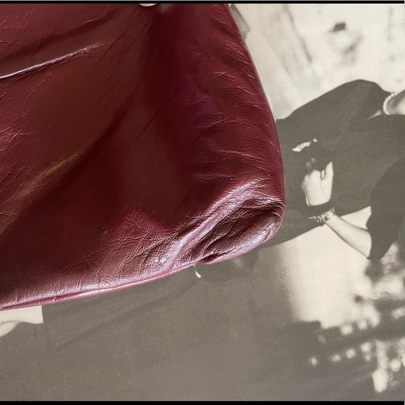 Ande Burgundy Leather Vintage Handbag - Picture 6 of 15